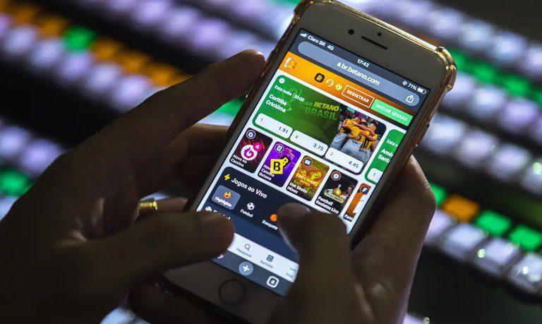 Governo suspende publicidade de bets para crianças e adolescentes Bets apostas reino unido